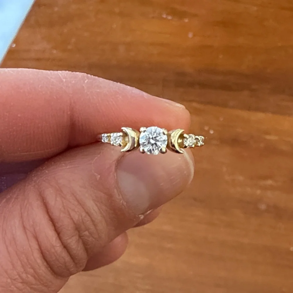 Custom moon phase diamond ring - Picture 1 of 8